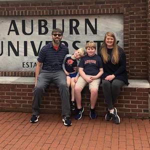 Meet your Posher, Todd